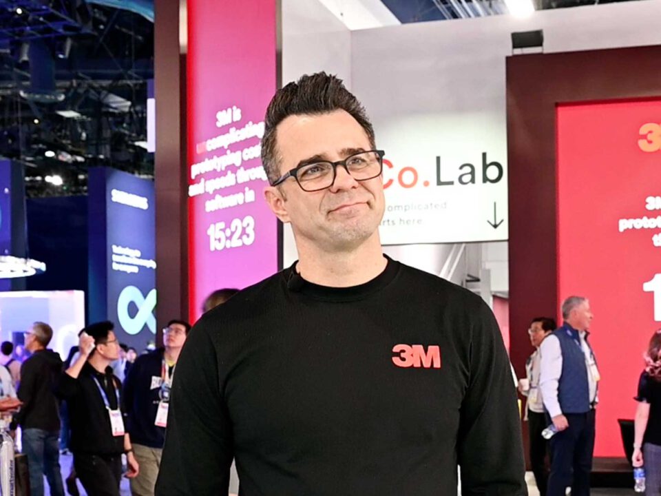 Portrait of Collin Hummel from 3M at a show.